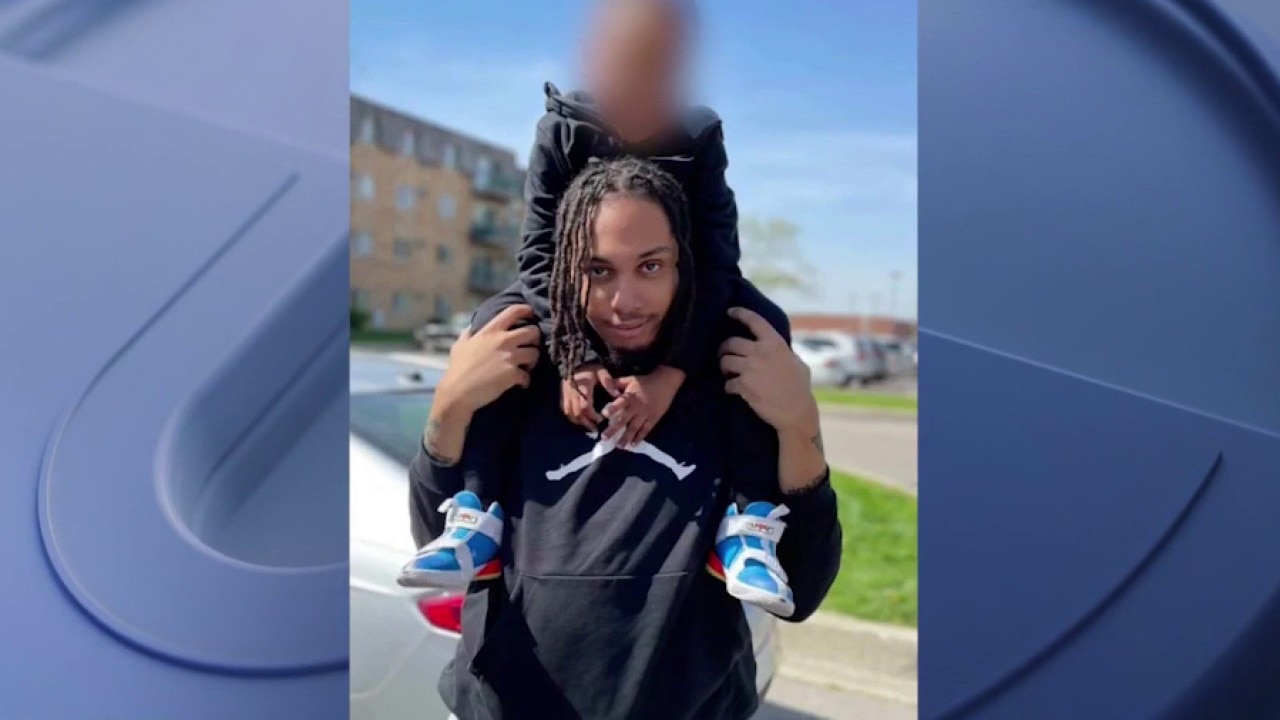 Chicago father says son was killed by Illinois State Police
