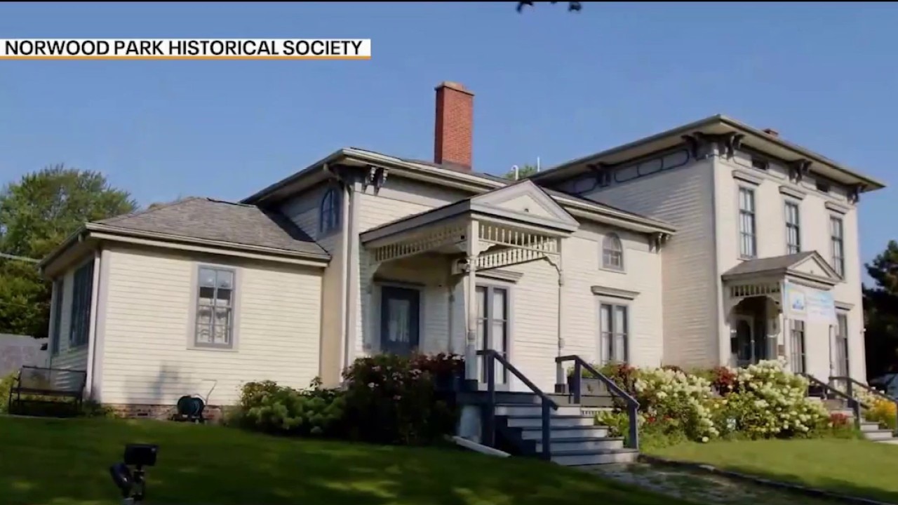 Chicago’s oldest house at risk of demolition