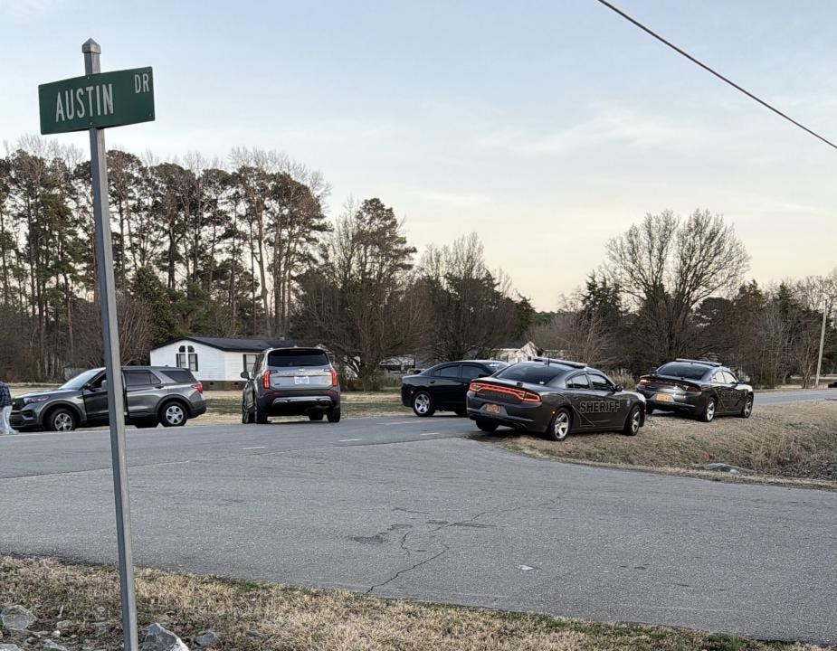 A person is barricaded inside a home in Wayne County 