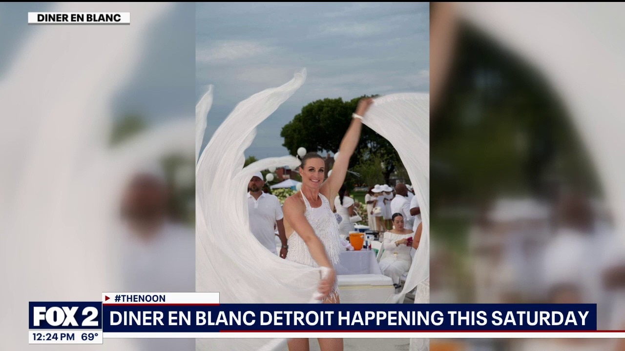 Diner En Blanc: celebrating food, life, and fashion, all while dressed in white