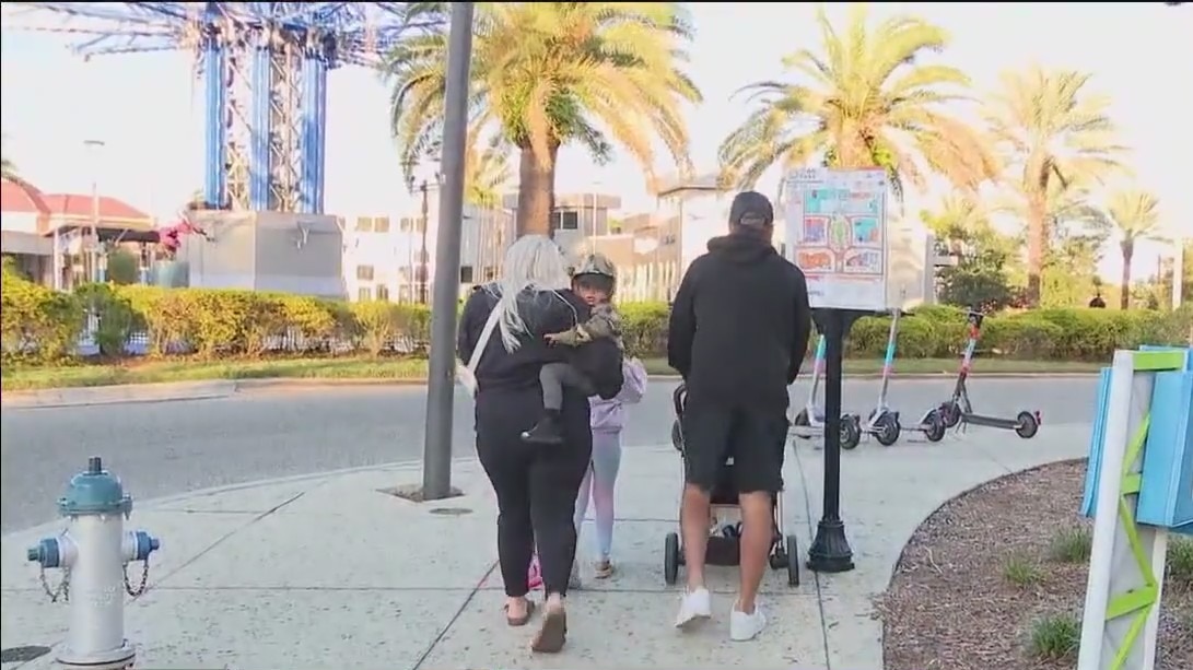 From theme parks to pet parks, Florida feels record-low temperature