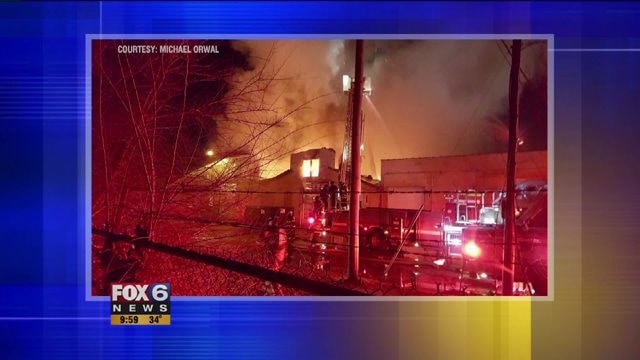 Dozens of emergency crews respond to large blaze on Milwaukee`s south side