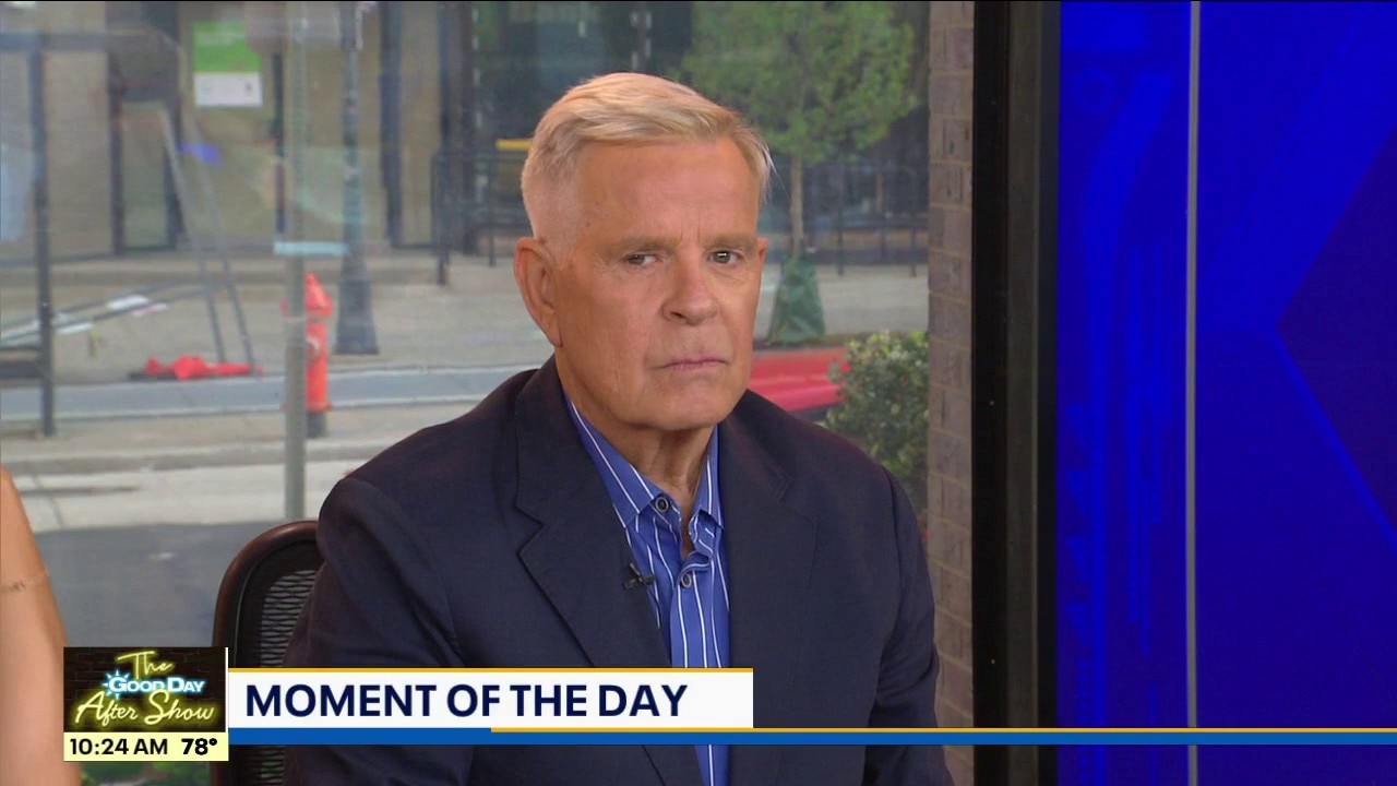 MOMENT OF THE DAY: In the Bathroom