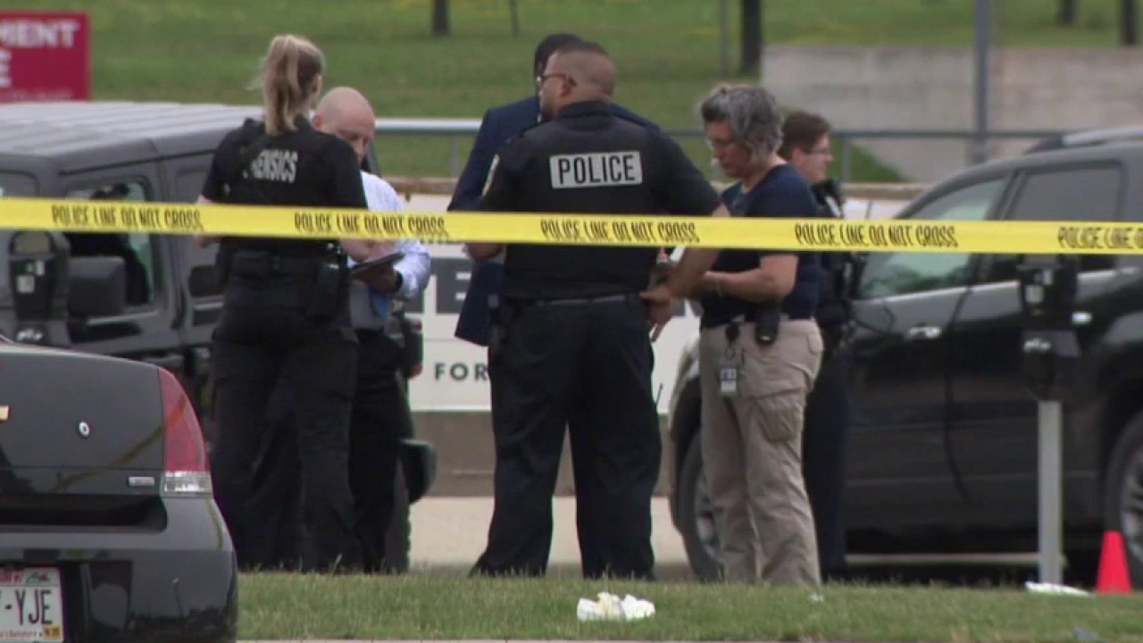 Two Milwaukee officers injured on duty