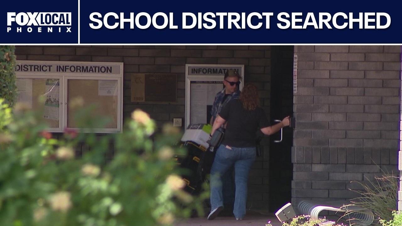 Police raid Peoria school district headquarters