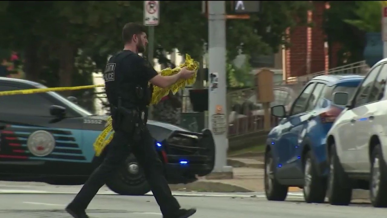 Atlanta shooting leaves teenager dead at apartments