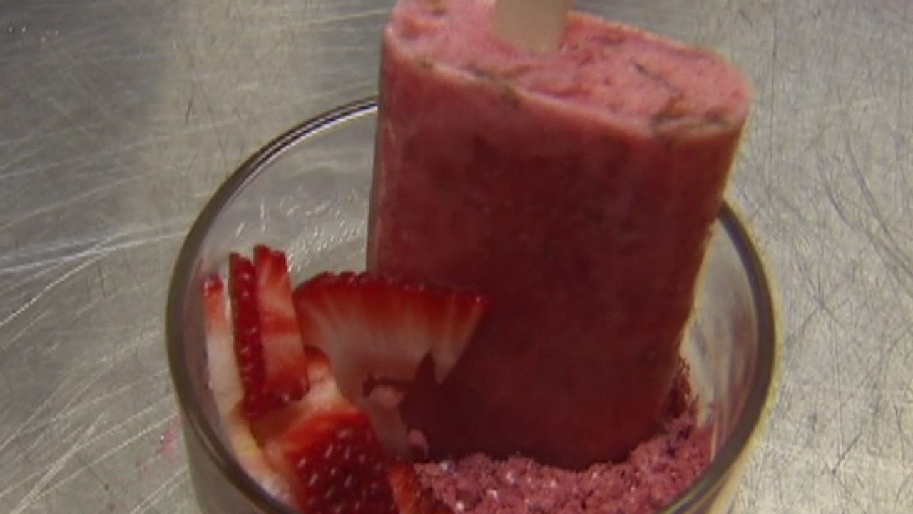 Sustainable Food Center: Strawberry Paleta