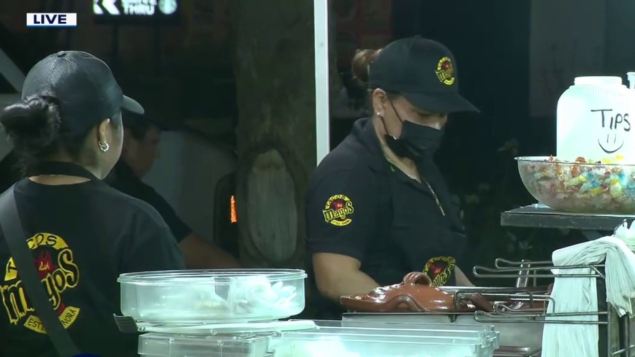 LA mayoral candidates differ on street vendor debate