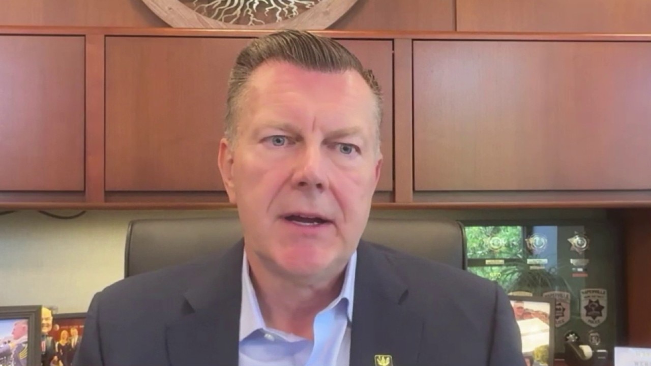 Naperville mayor explains why the city is banning kratom sales