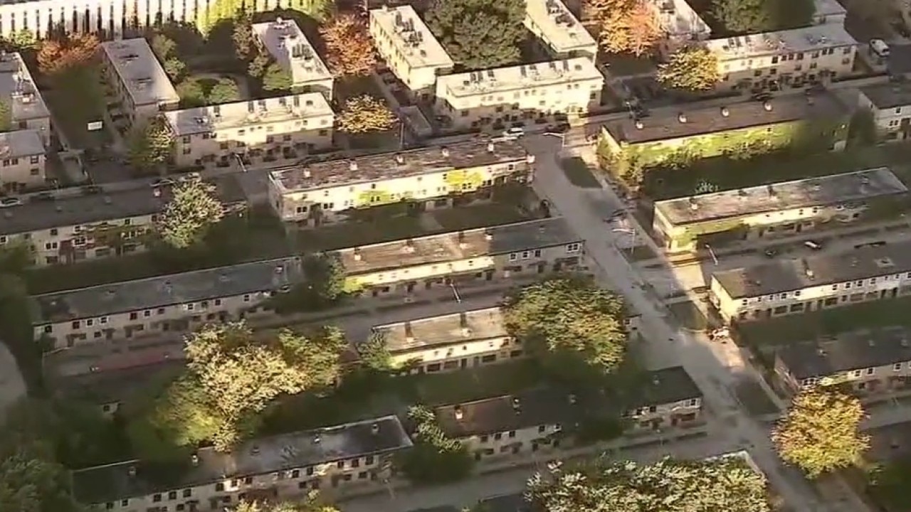Chicago officials unveil plan for remaining Cabrini-Green land