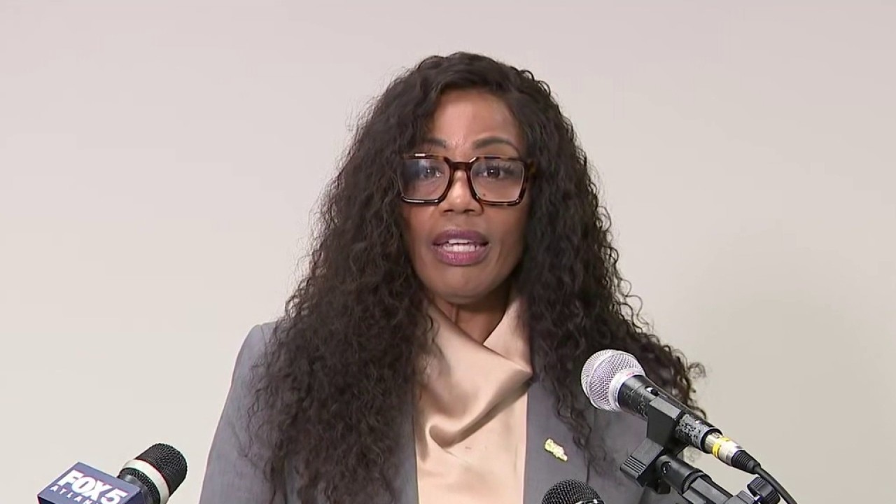 South Fulton mayor addresses lawsuit against the city