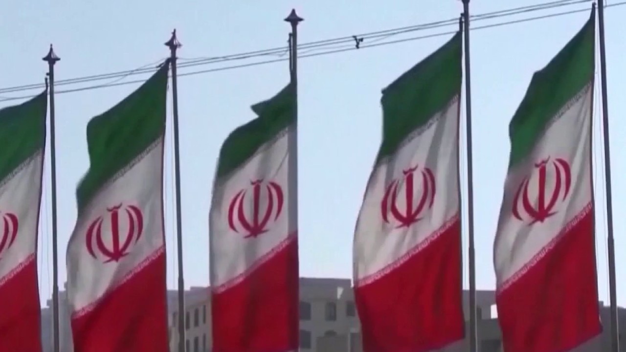 US forces strike Iranian rocket launchers