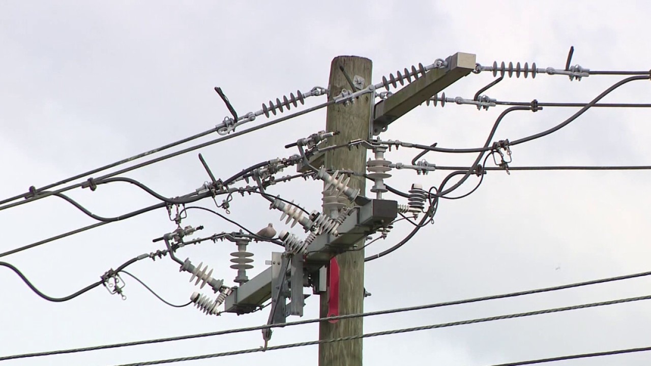 Predicting power outages