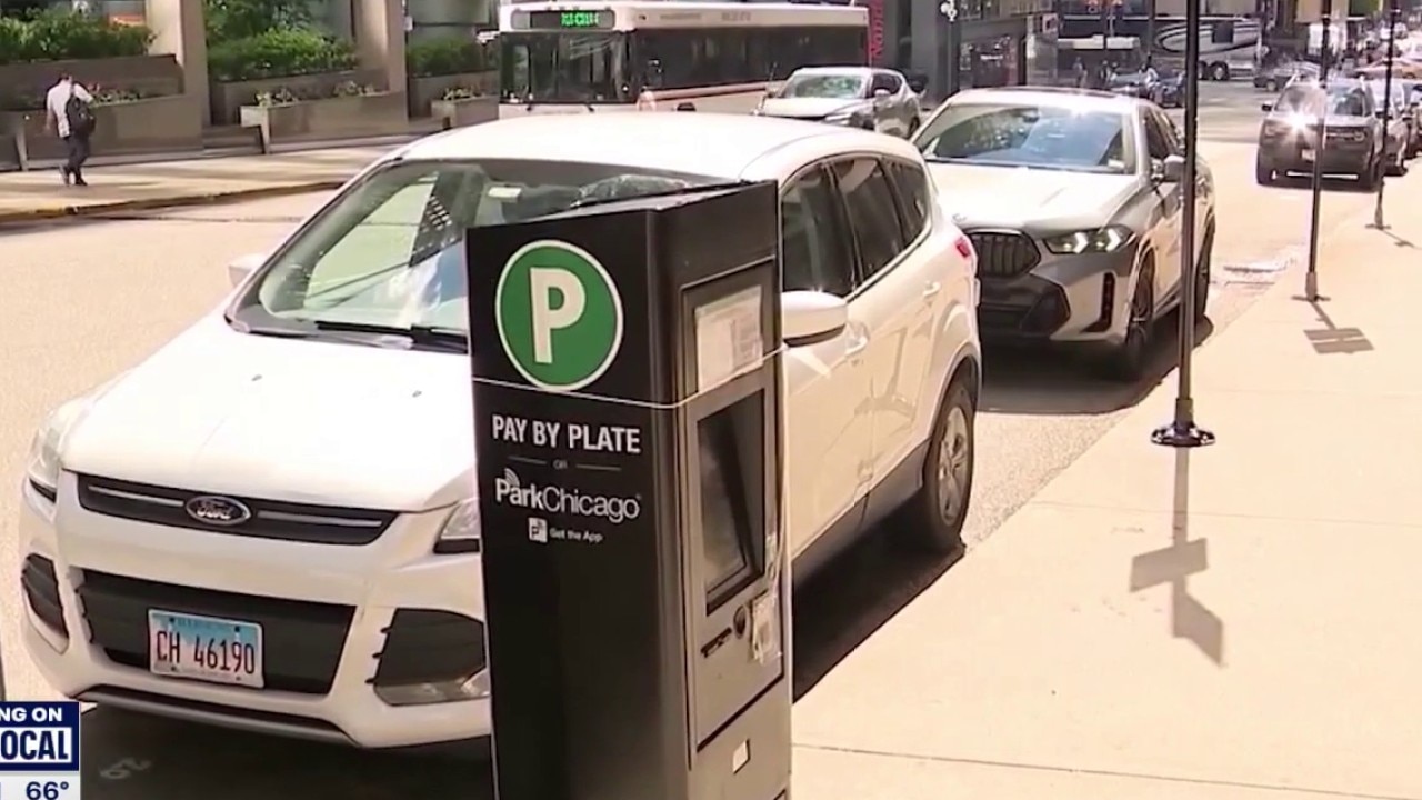 Revised Chicago parking meter deal moves forward