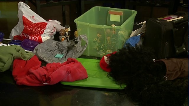 Clear the clutter in your home with an exercise called "Five Items Today"