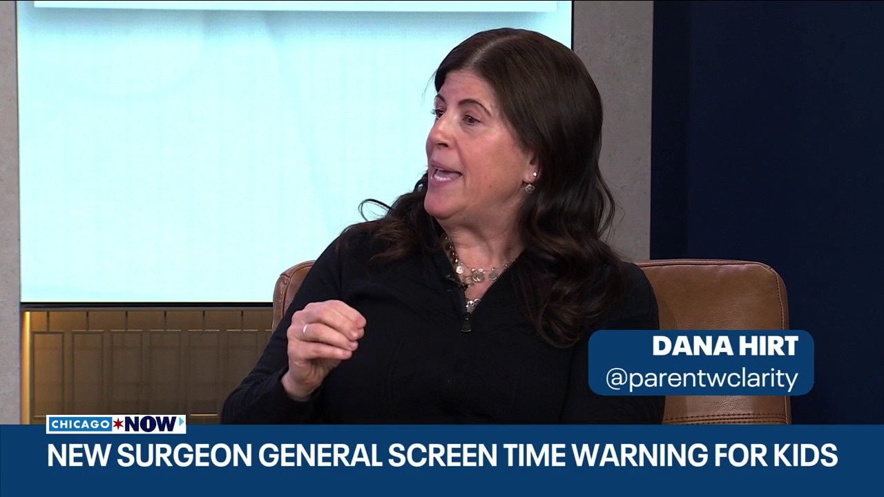 Excessive screen time may be linked to several health issues, experts say | ChicagoNOW