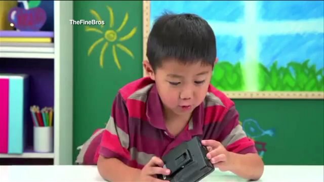 Kids react to Sony Walkman
