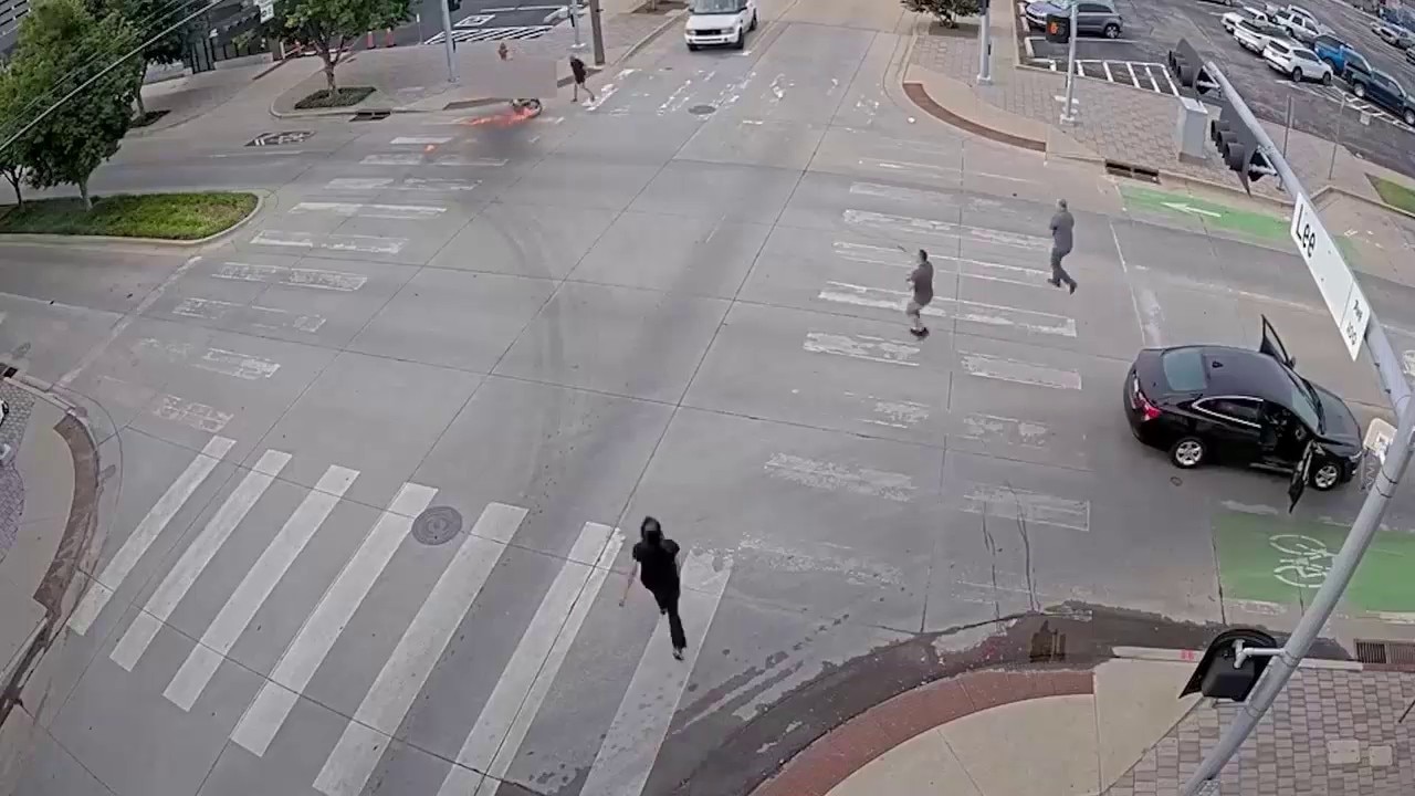 Man throws Molotov cocktail at wheelchair user