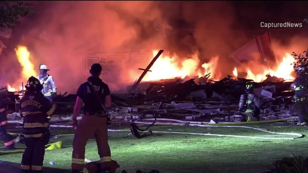 House explodes in Chicago suburb