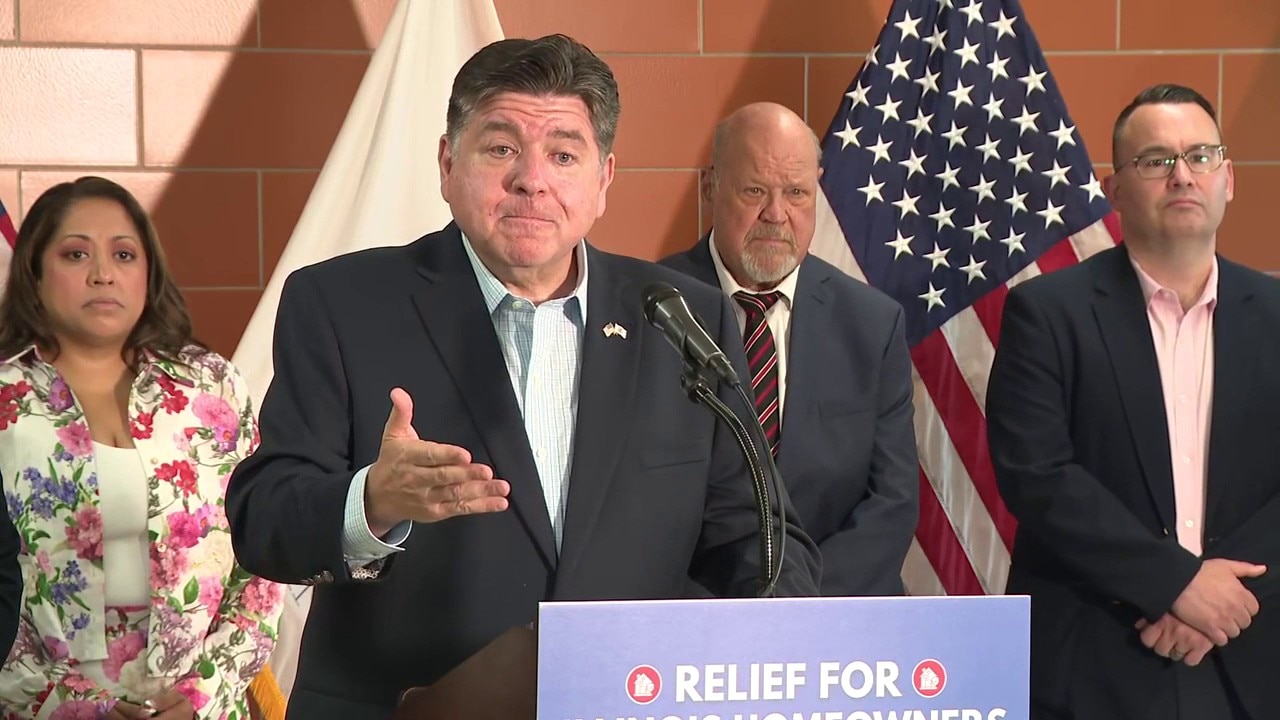Pritzker signs law offering up to $1,000 in flood relief to eligible homeowners