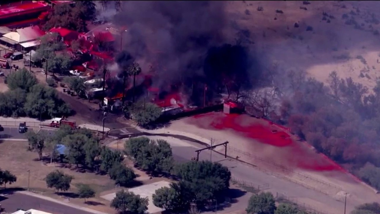 Residents describe evacuating due to Wickenburg brush fire