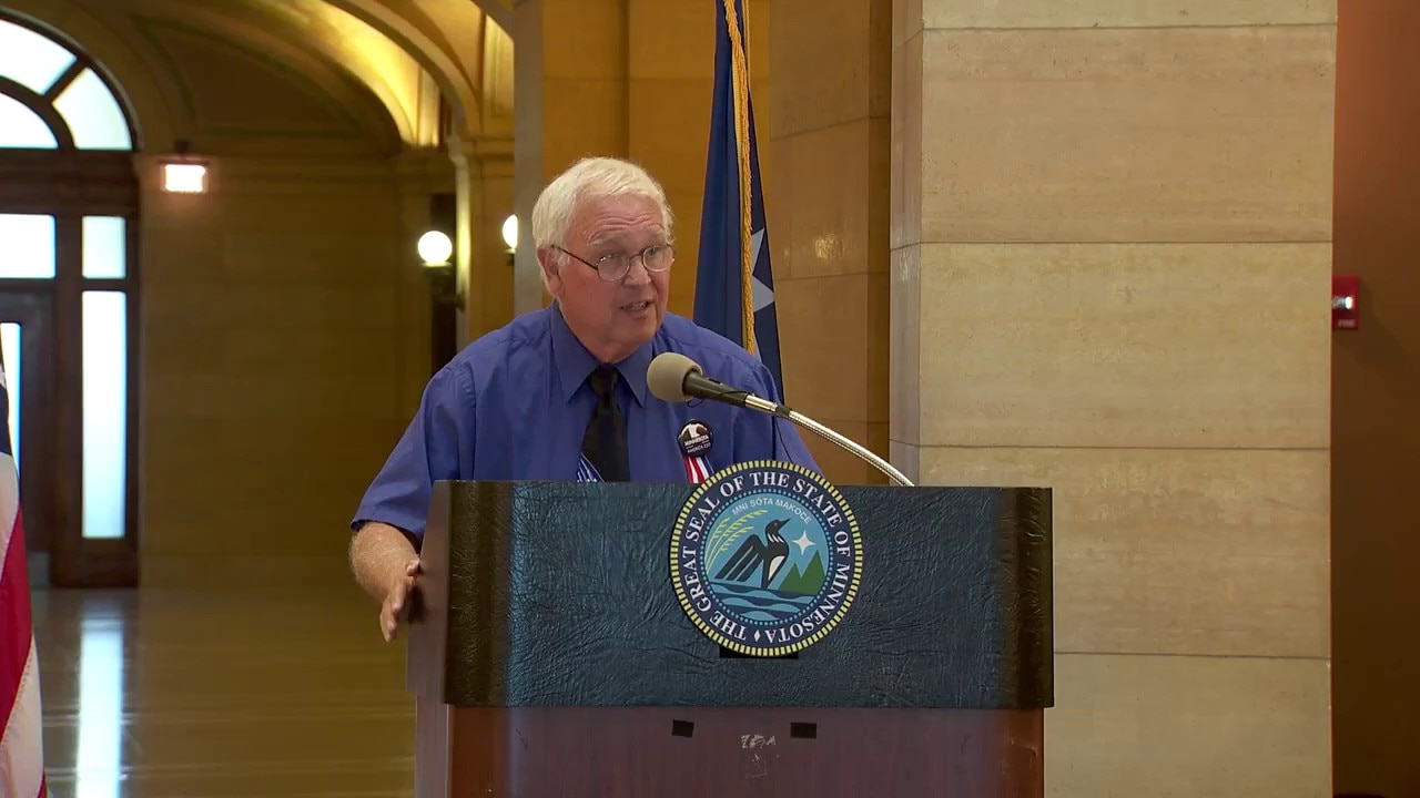 Minnesotans read Declaration of Independence