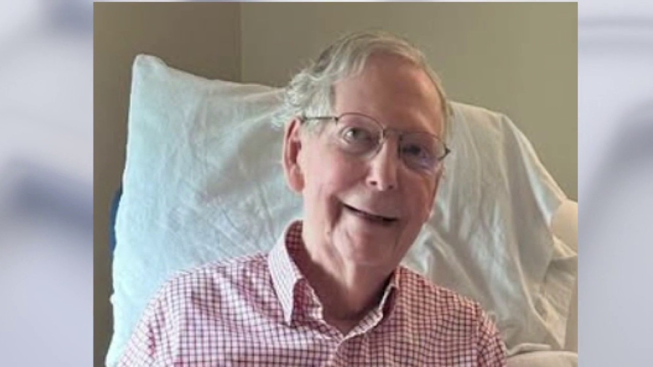 New photo of Sen. Mitch McConnell
