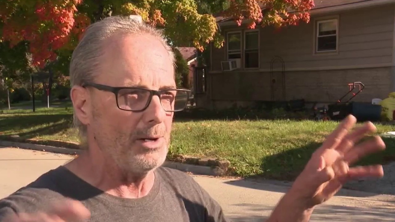 Illinois homeowner disputes dog hoarding situation: 'They're taken care of'
