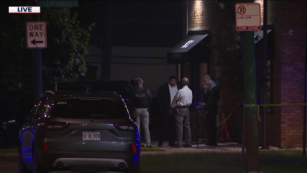 Chicago funeral director's license suspended after bodies allegedly found in deplorable conditions