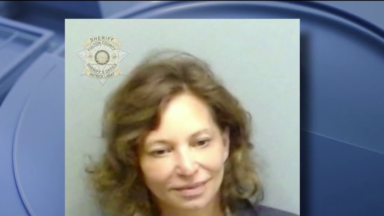 Roswell teacher accused of improper sexual contact with student
