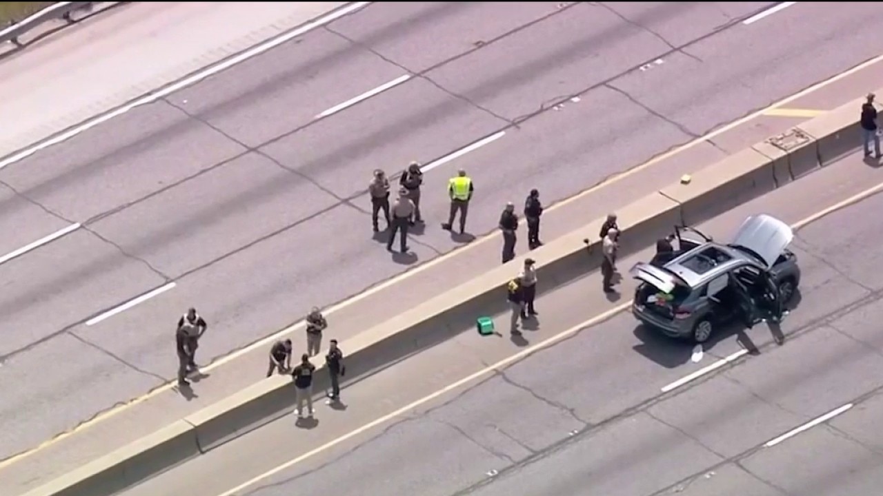 I-290 in Cook County reopens after death investigation draws FBI, bomb squad response
