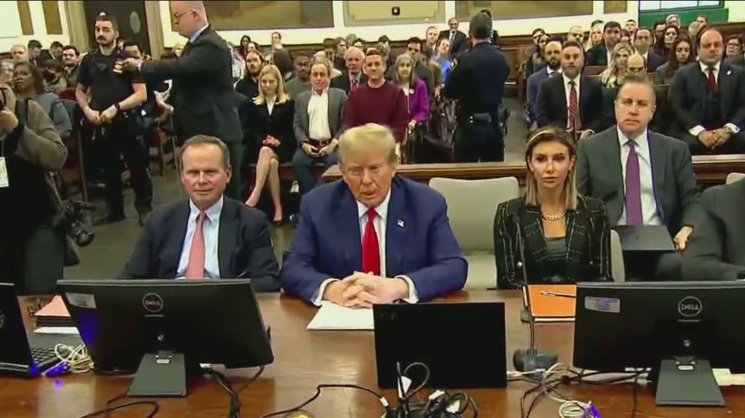 Donald Trump gives speech on final day of trial