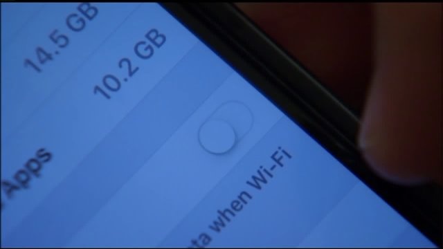 New feature of iPhone`s new iOS9 is draining your data use
