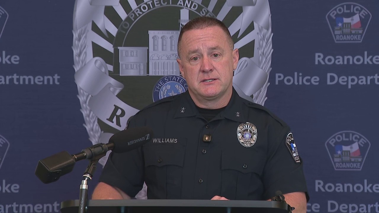 Roanoke police give update on injured officer | FULL