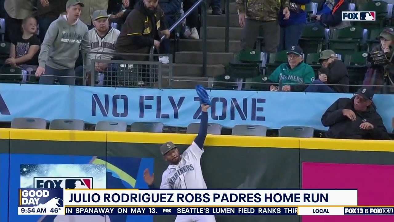 Padres slug past Mariners at T-Mobile Park