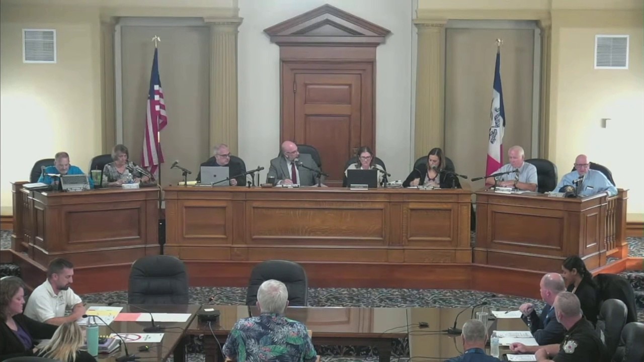 City council opens meeting with satanic prayer