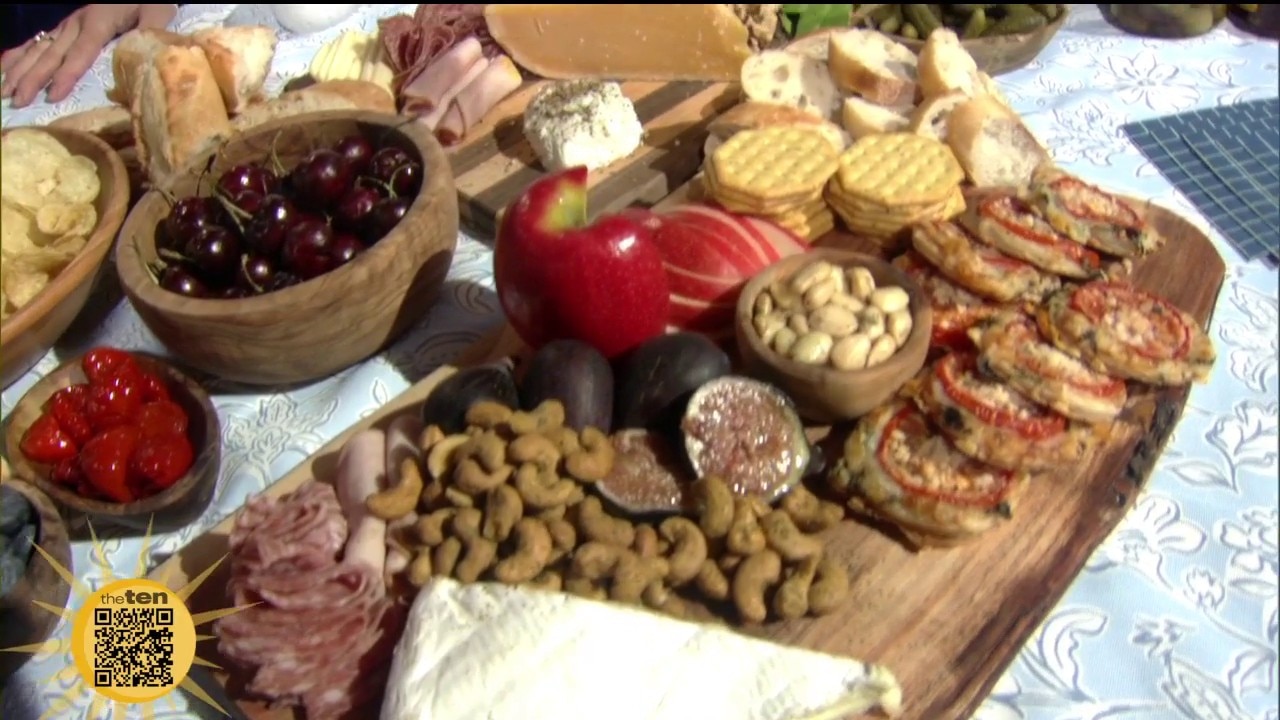Parisian Style Picnic | The Ten