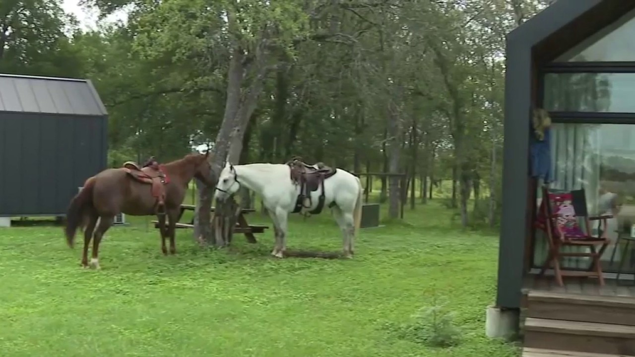 Rancho Moonrise: Austin glamping & events ranch