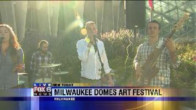 Laura enjoys music as she previews art festival