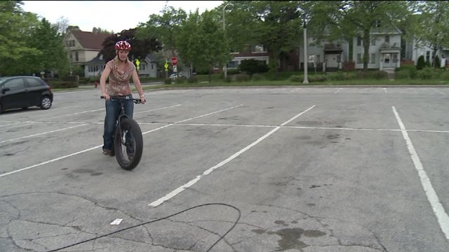 Laura learns about bike safety, gets tips for drivers
