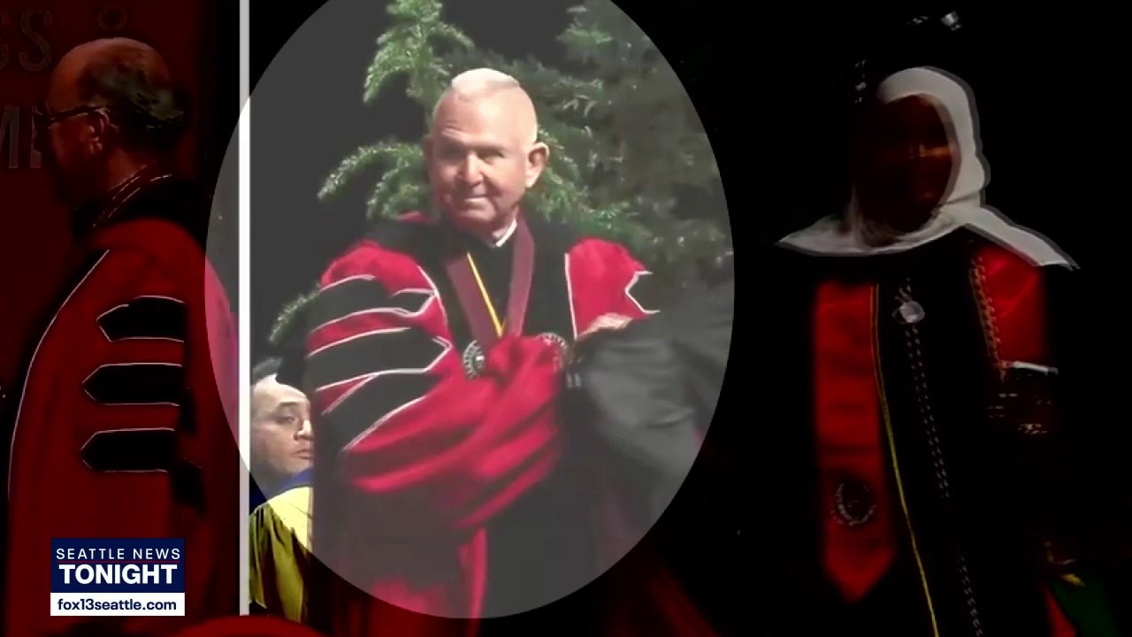 Seattle U provost swipes Palestinian flag from student during graduation
