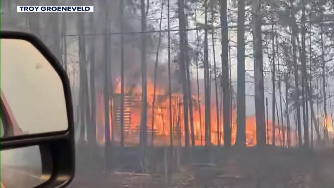 MN wildfires: Crews battle Flanders, Stewart Trail fires