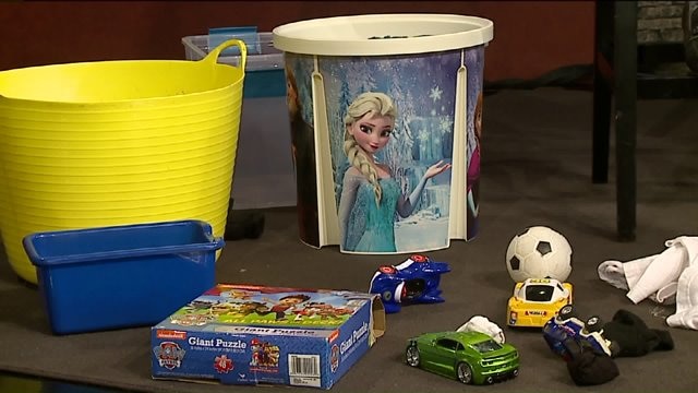Want your kids to tidy up their rooms? Check out these cleaning hacks for parents