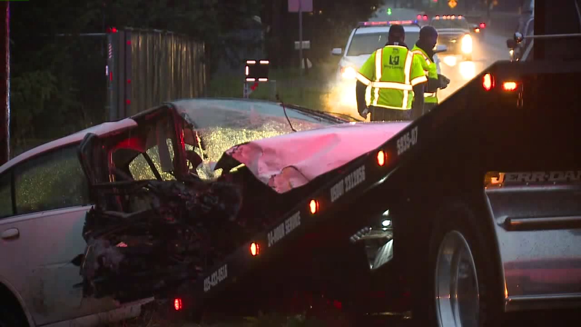Car collides with King County Metro bus
