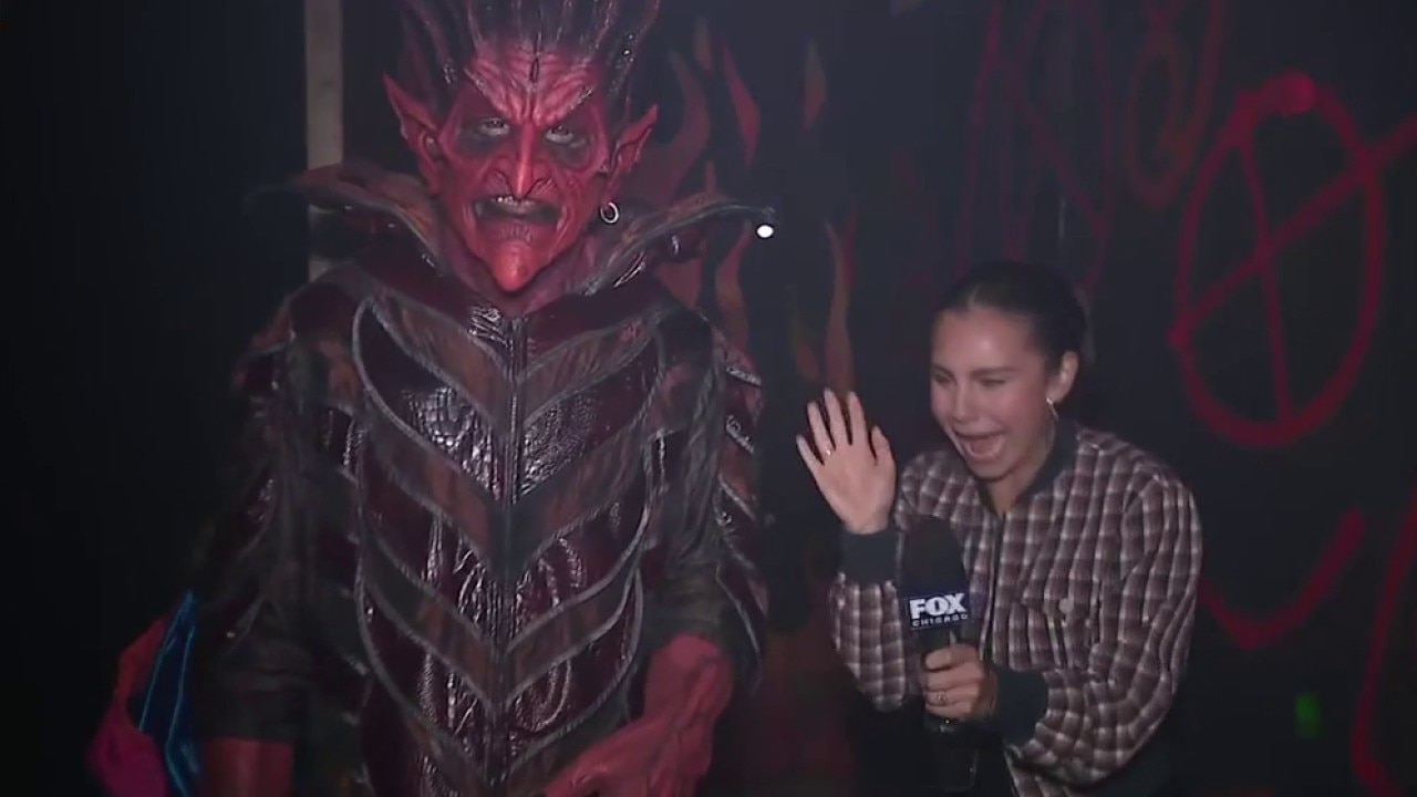 Six Flags Fright Fest: Haunted house