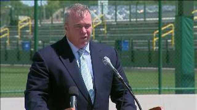 Ashwaubenon Village Board votes to rename Potts Avenue "Mike McCarthy Way"