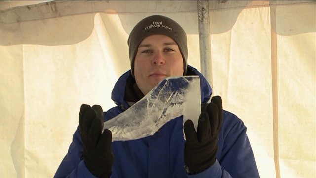 See what the ice sculptor made for the Real Milwaukee ladies