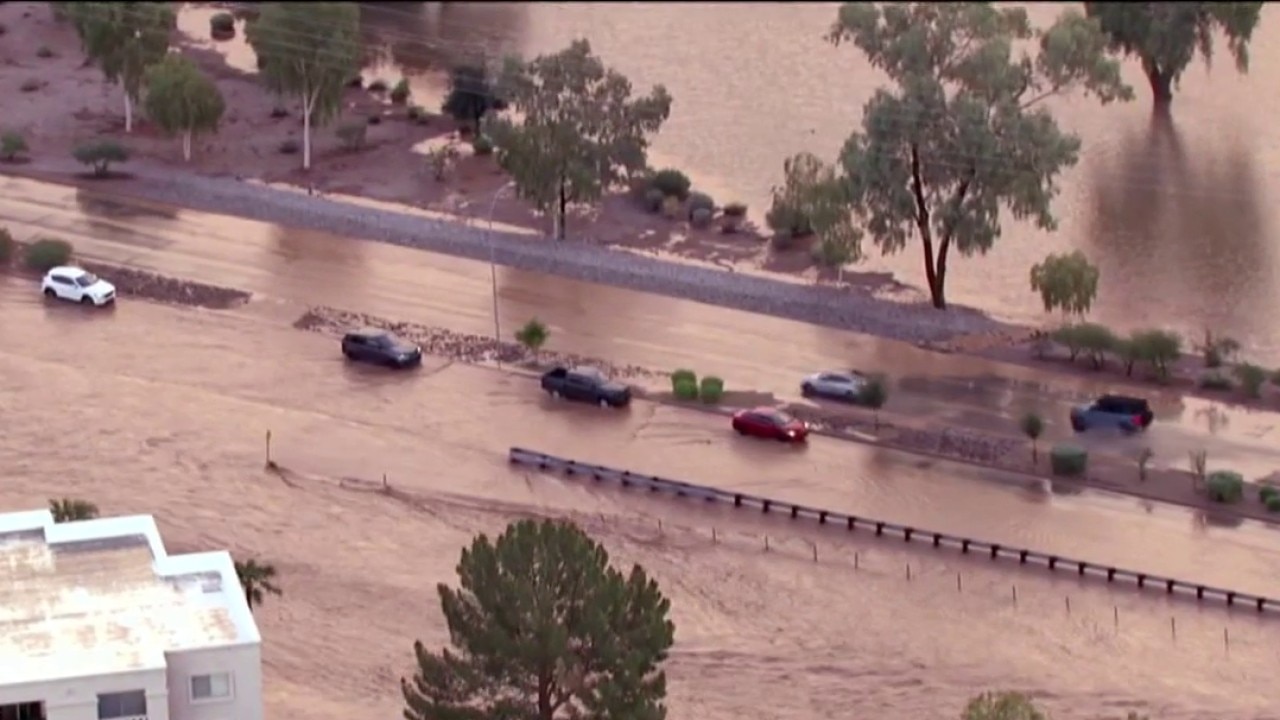 Science behind desert flash floods l Weather Wisdom Wednesday