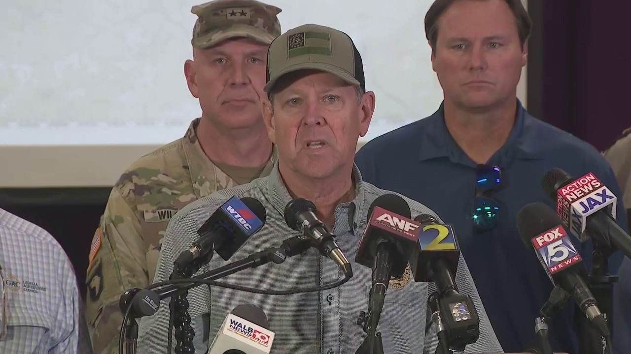 FULL UPDATE: Gov. Kemp addresses 'largest wildfires' in U.S.