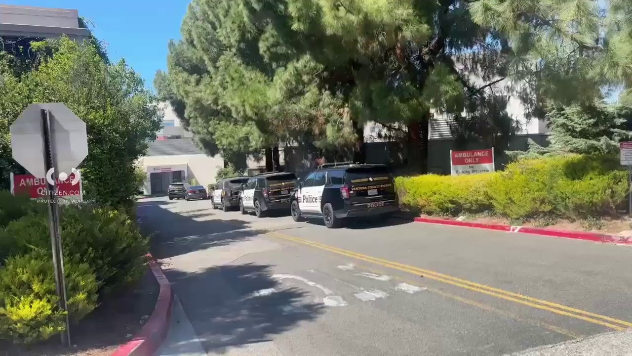Police shooting reported at Thousand Oaks hospital